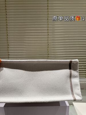 Dior Book Tote view 11