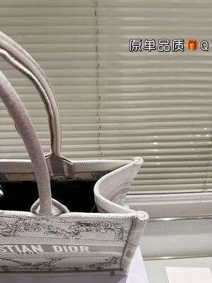 Dior Book Tote view 14