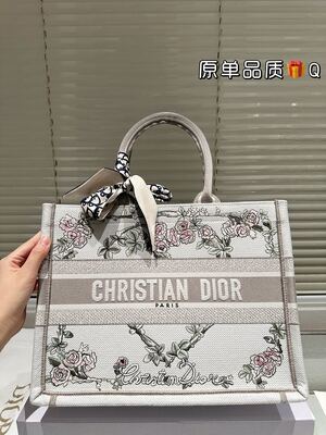 Dior Book Tote view 16