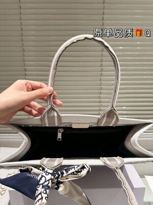 Dior Book Tote view 10