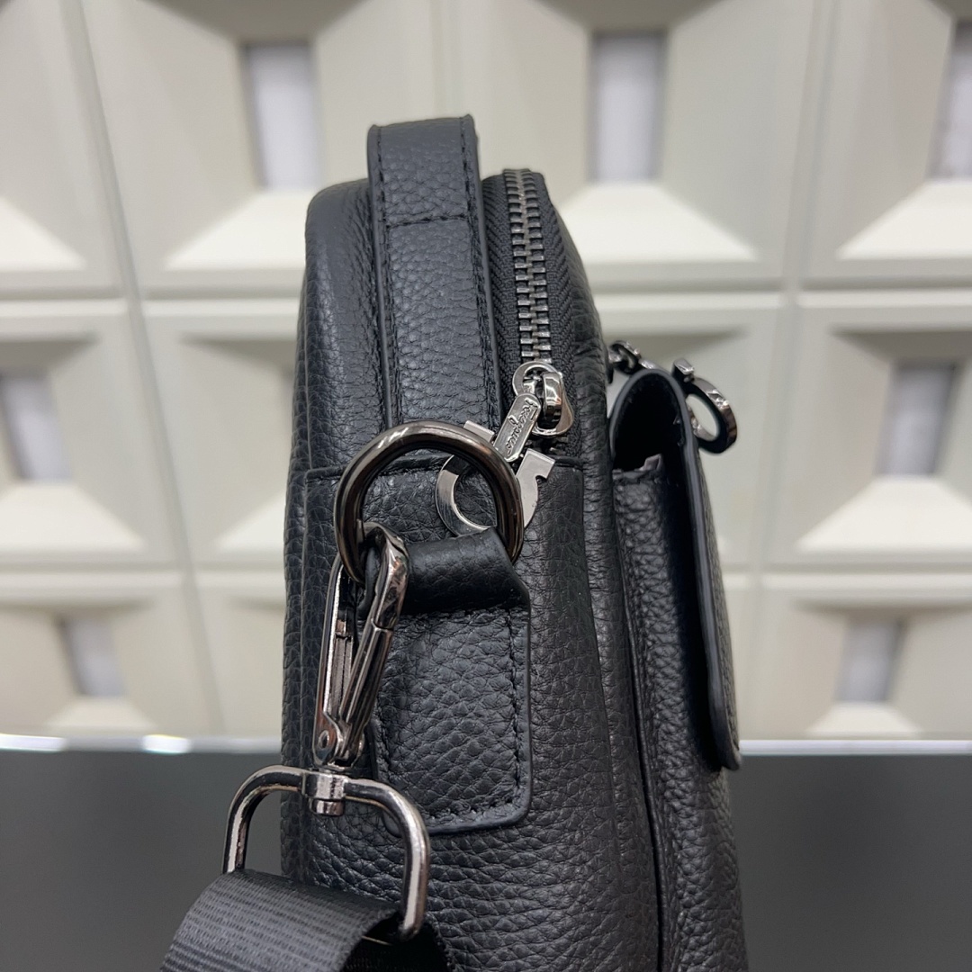 Crossbody Bag view