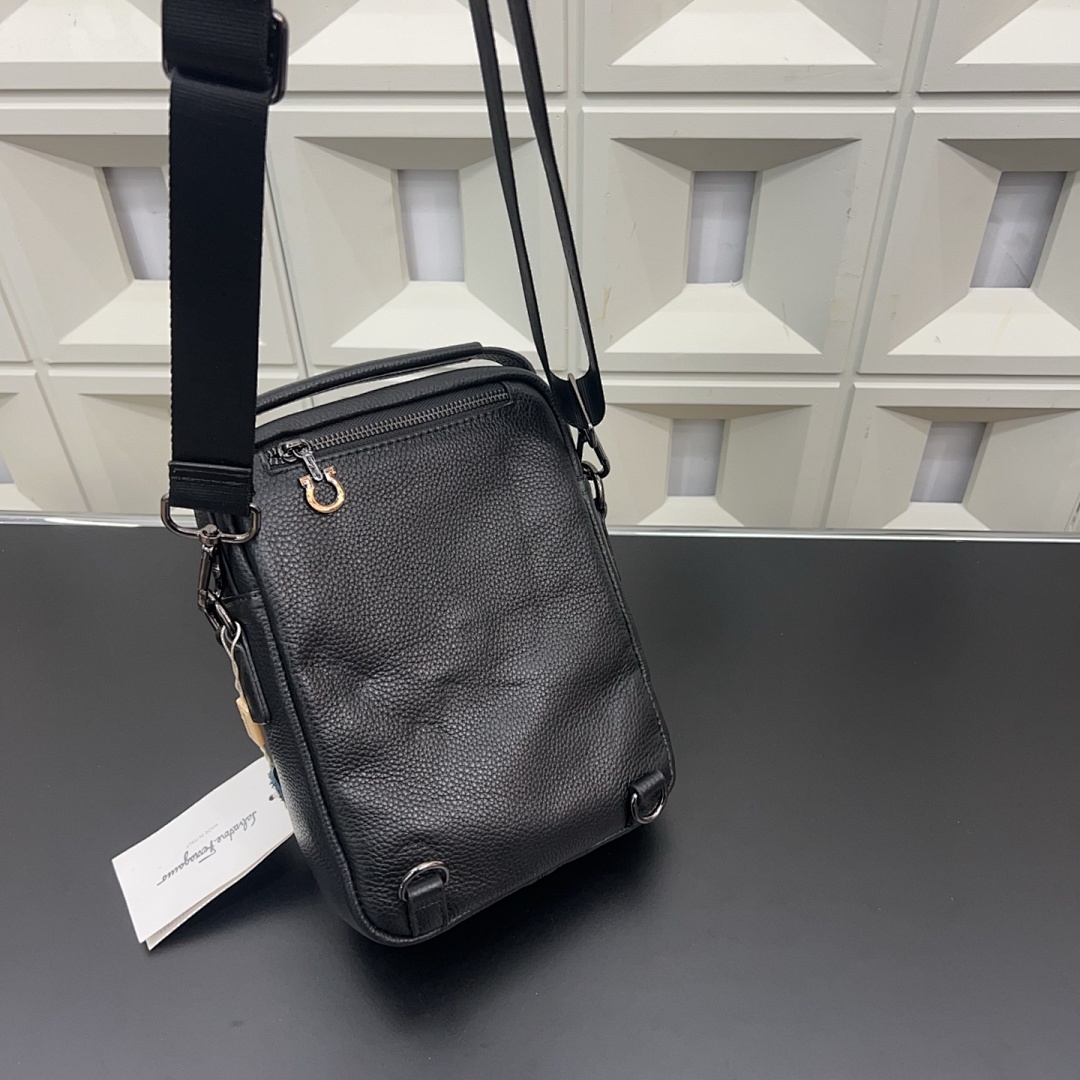 Crossbody Bag view