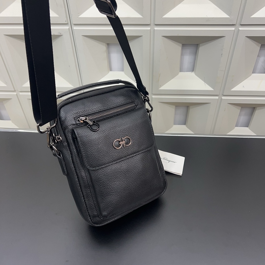 Crossbody Bag view