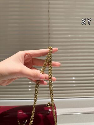 Saint Laurent Kate Shoulder Bag view 5