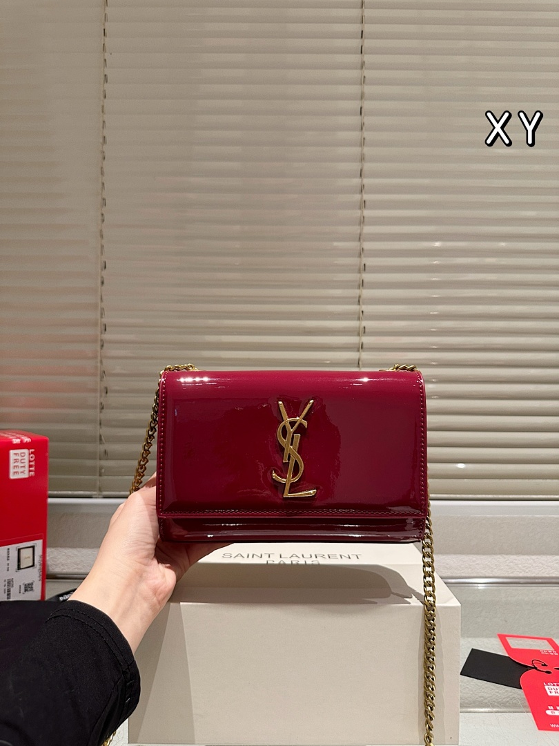 Saint Laurent Kate Shoulder Bag