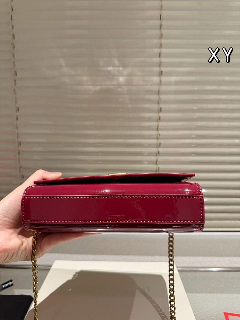 Saint Laurent Kate Shoulder Bag view