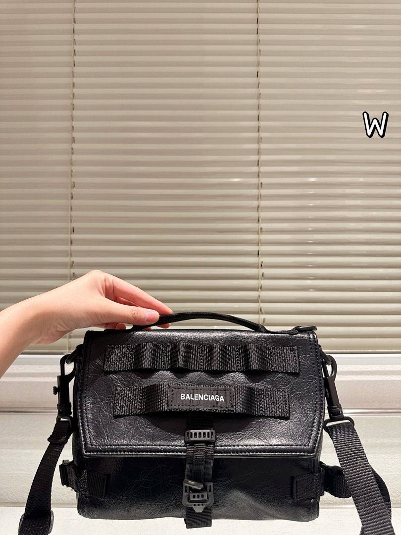Balenciaga Hourglass Bag view