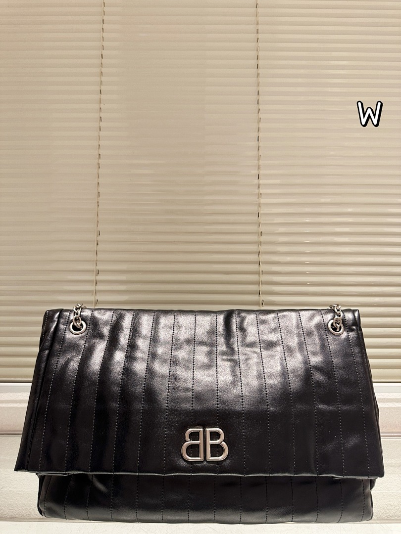 Balenciaga Quilted Shoulder Bag