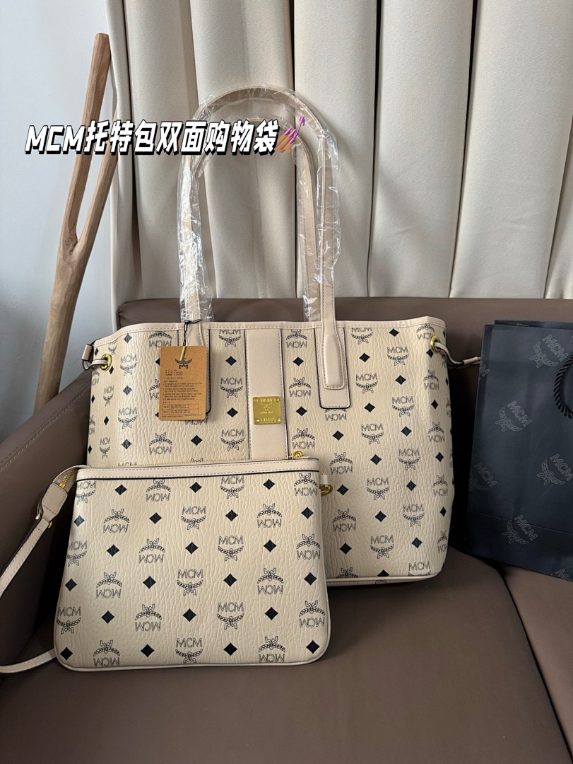 MCM Visetos Tote view