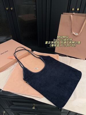 Miu Miu Ivy Shoulder Bag view 5