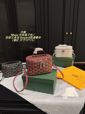 Goyard Saint Louis Tote view 24