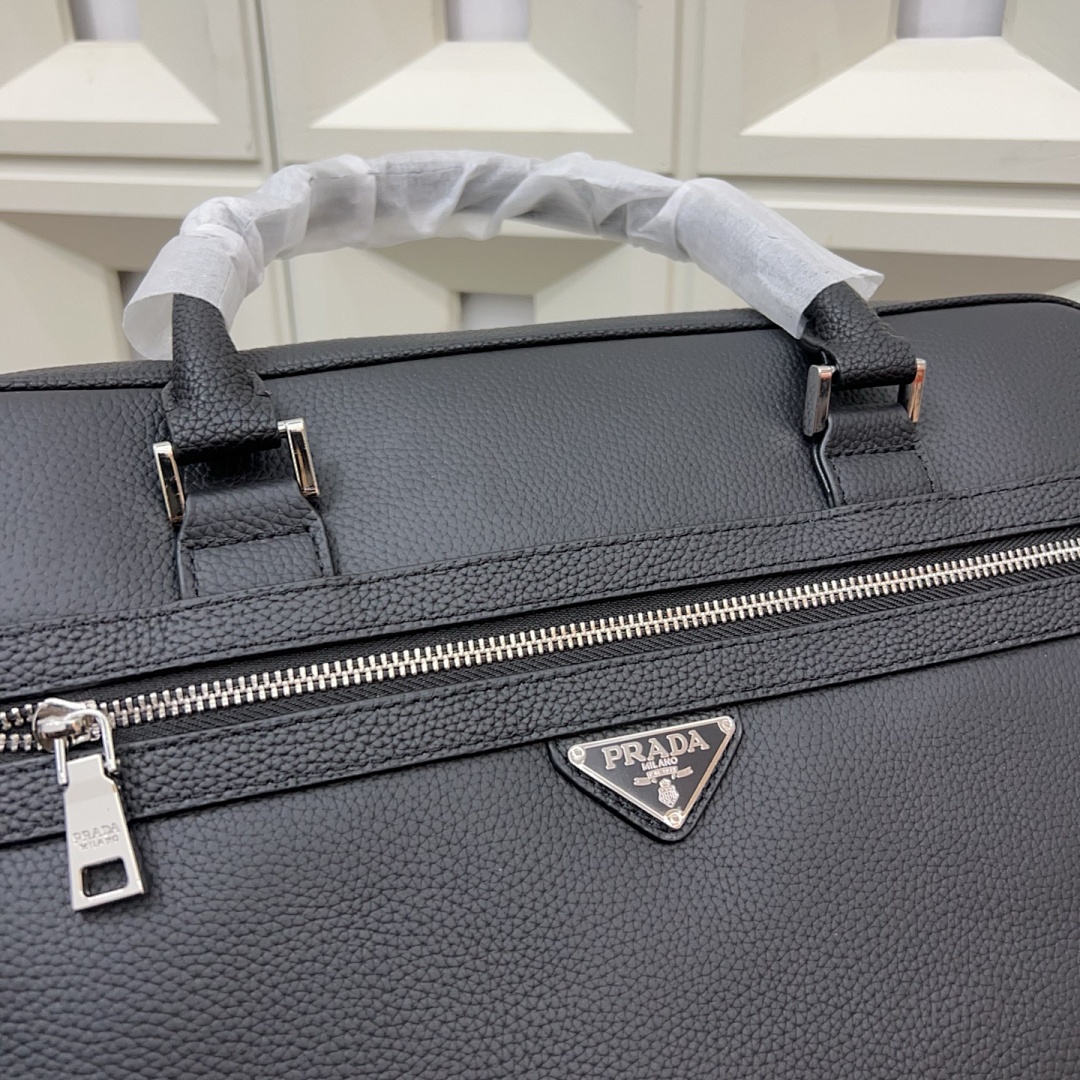 Prada Shoulder Bag view