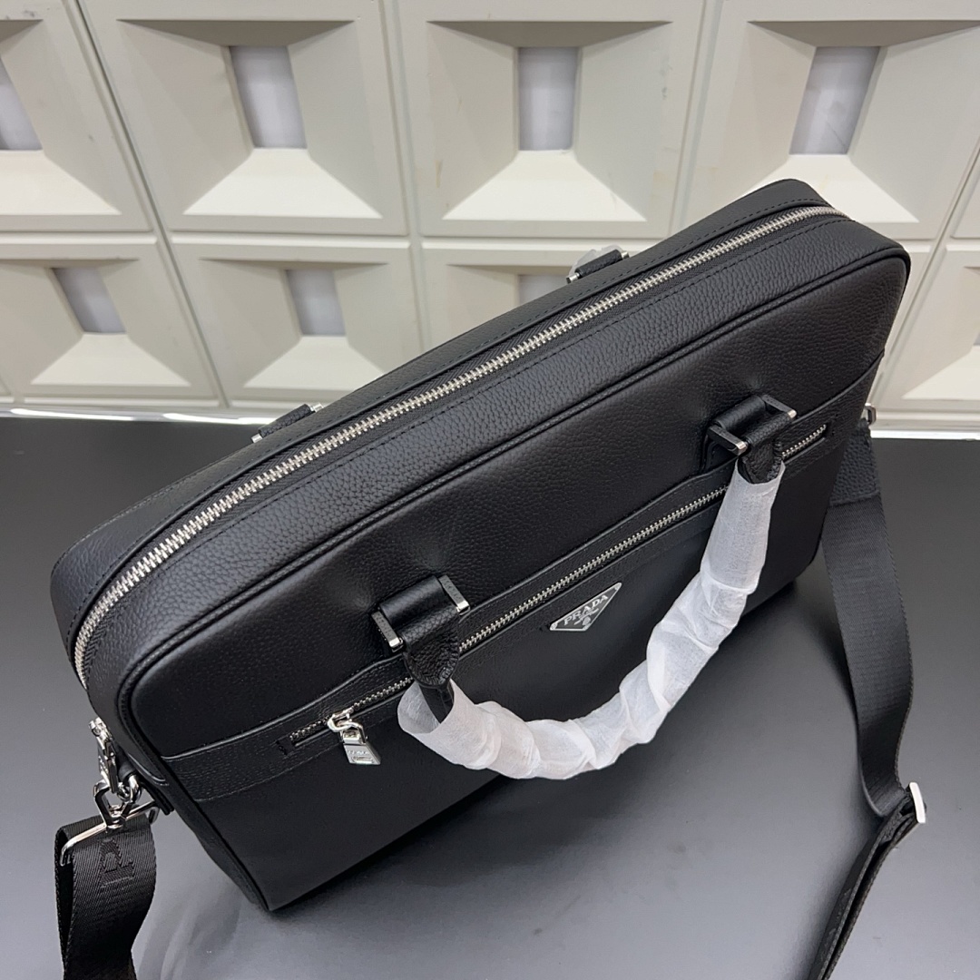 Prada Shoulder Bag view