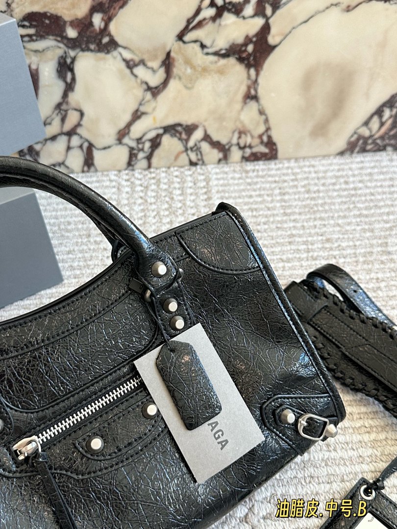 Balenciaga City Bag view