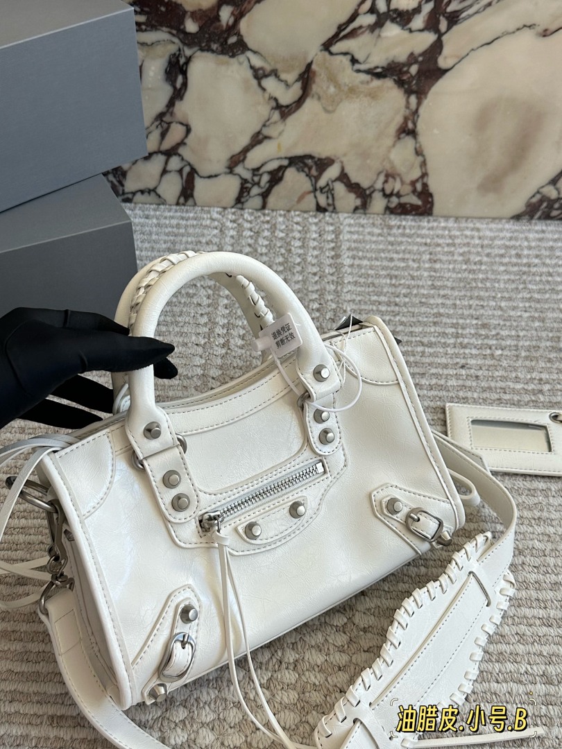 Balenciaga City Bag view