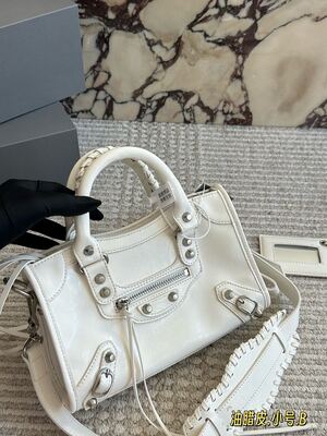 Balenciaga City Bag view 17