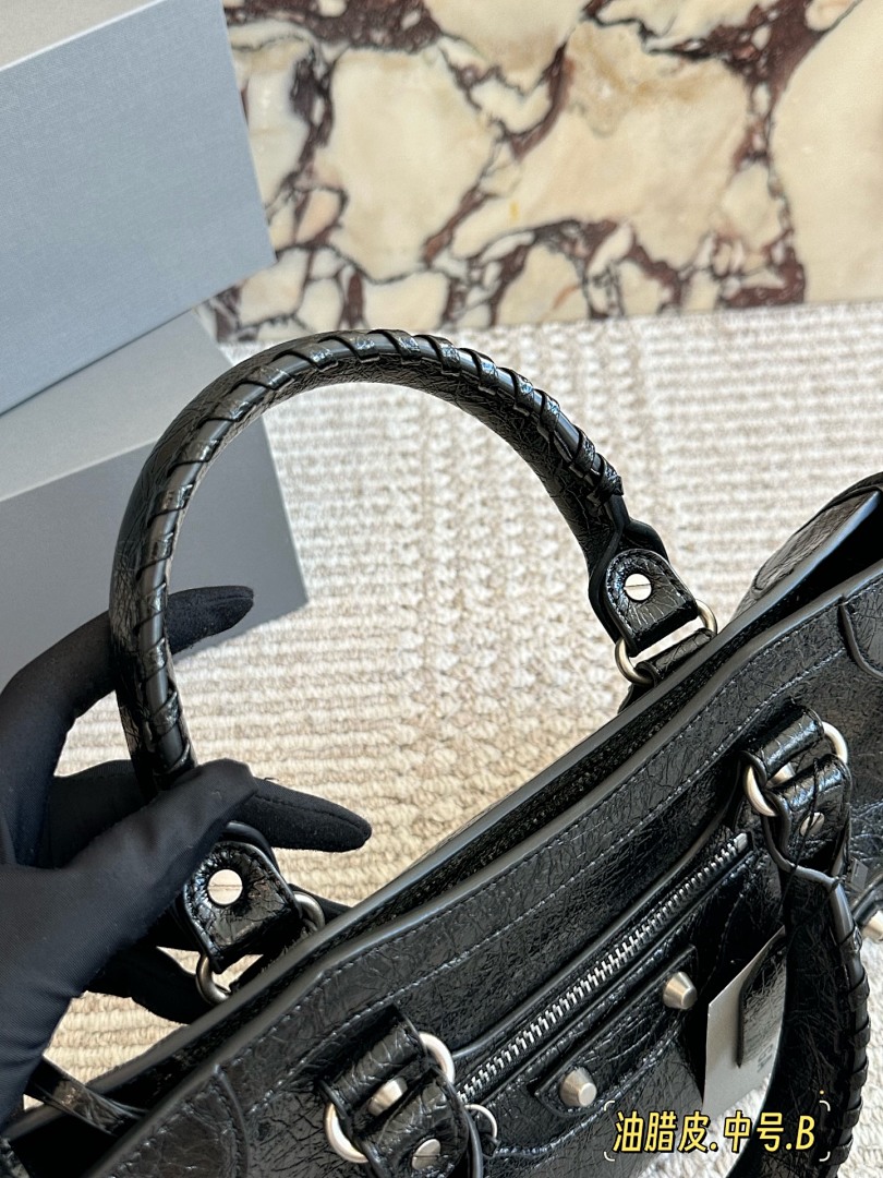 Balenciaga City Bag view