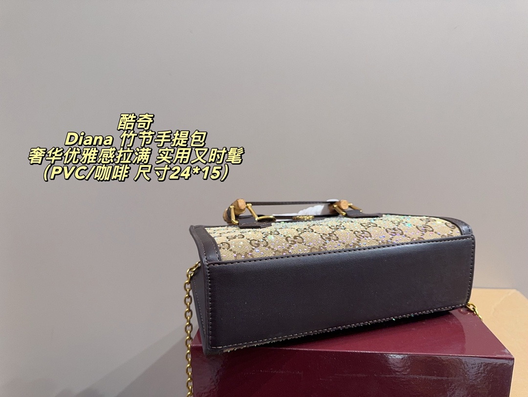 Gucci GG Marmont Clutch view