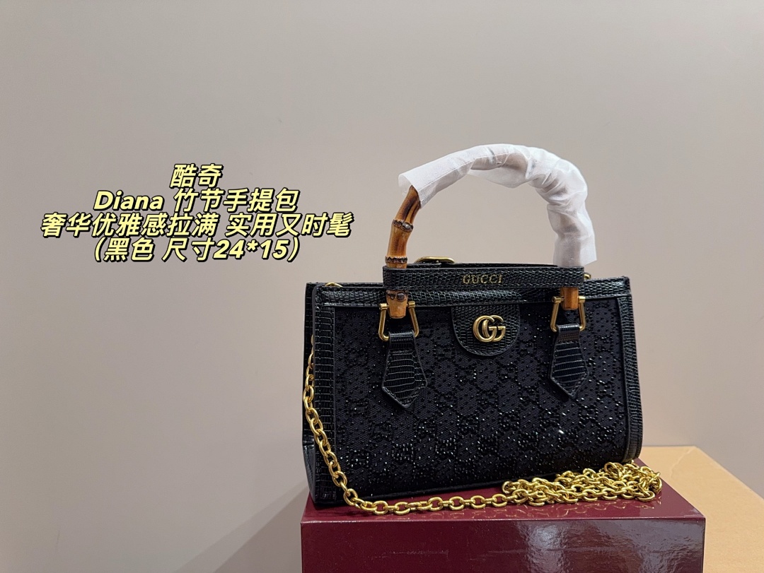 Gucci GG Marmont Clutch view