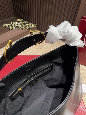 Gucci Beatrix Bag view 3
