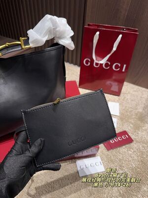 Gucci Beatrix Bag view 5
