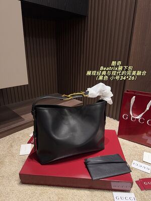 Gucci Beatrix Bag view 7