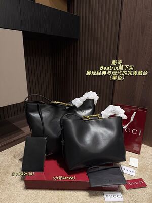 Gucci Beatrix Bag view 9