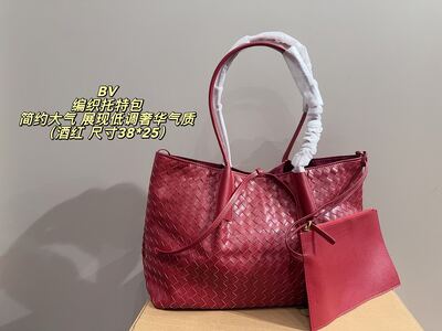 Bottega Veneta Intrecciato Clutch view 24