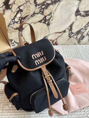 Miu Miu Cosmetics Pouch view 18