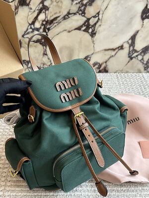 Miu Miu Cosmetics Pouch view 9