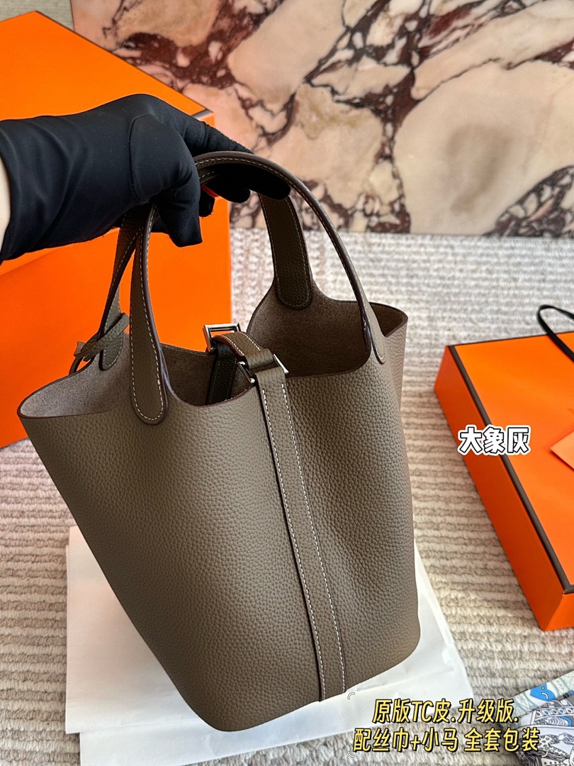 Hermes Picotin Lock Bag view