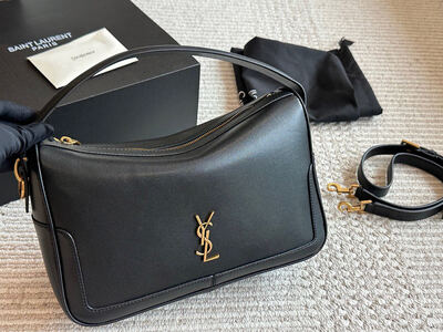 Saint Laurent Le 5à7 Shoulder Bag view 6