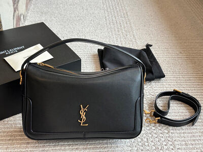 Saint Laurent Le 5à7 Shoulder Bag view 9