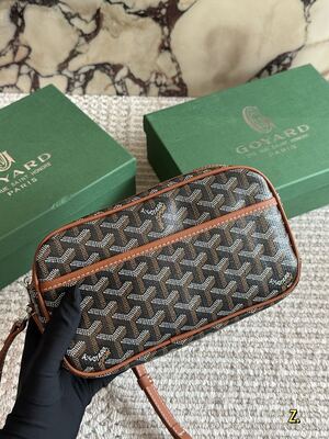 Goyard Saint Louis Tote view 17