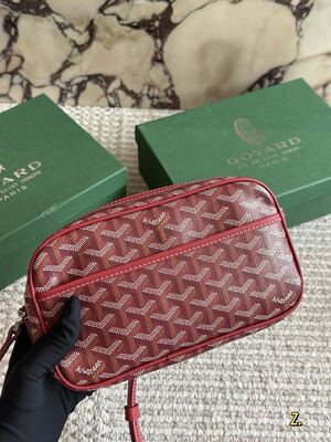 Goyard Saint Louis Tote view 4
