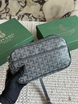 Goyard Saint Louis Tote view 8
