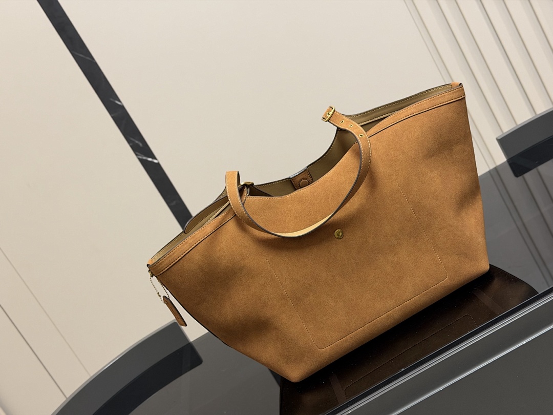Coach Leather Hobo Bag view