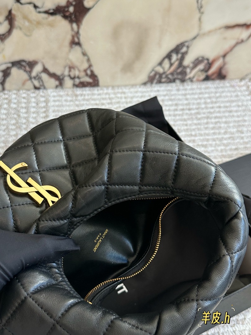 Saint Laurent Jamie Shoulder Bag view