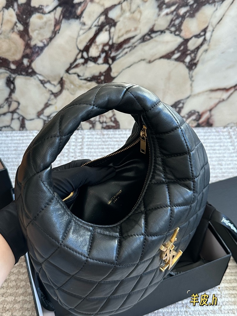 Saint Laurent Jamie Shoulder Bag view
