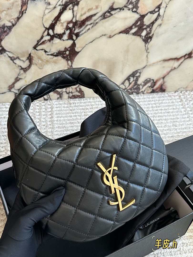 Saint Laurent Jamie Shoulder Bag view