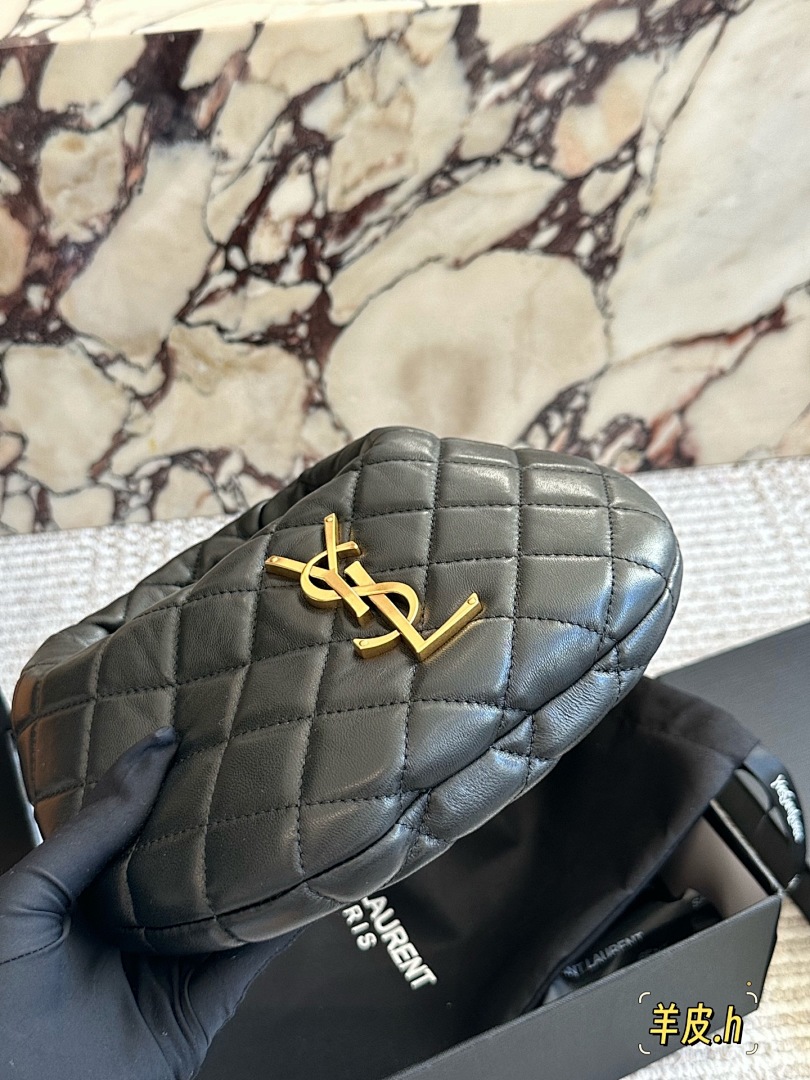 Saint Laurent Jamie Shoulder Bag view