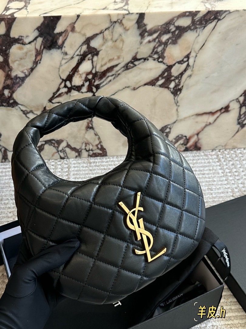 Saint Laurent Jamie Shoulder Bag view