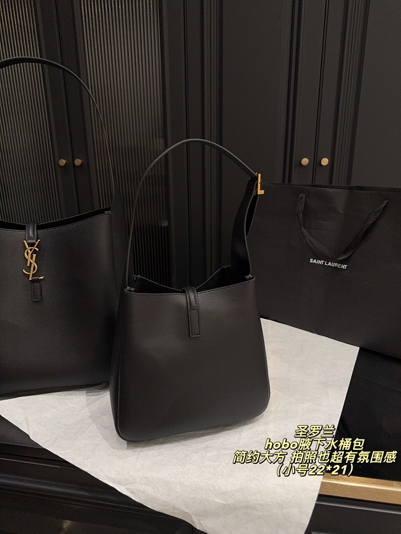 Saint Laurent Hobo Shoulder Bag view