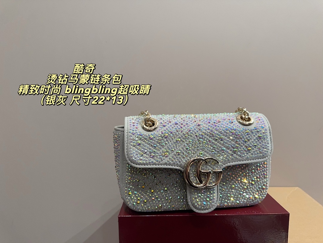 Gucci GG Marmont Shoulder Bag view