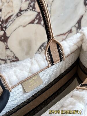 Dior Book Tote view 4