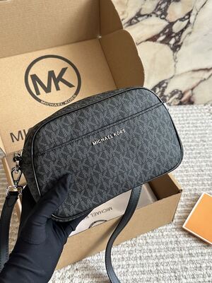 Michael Kors Jet Set Shoulder Bag view 2