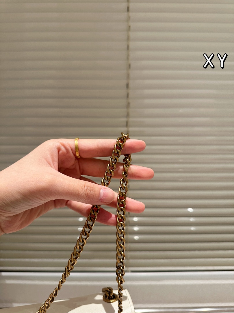 Saint Laurent Kate Chain Bag view