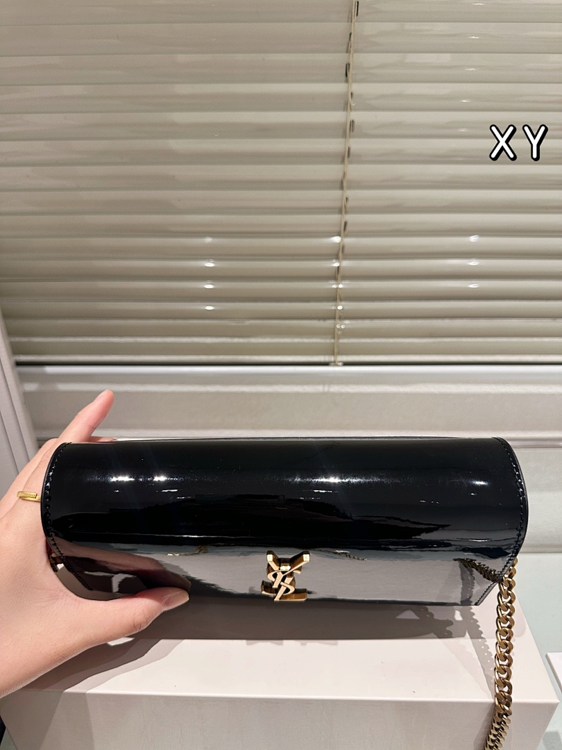 Saint Laurent Kate Chain Bag view