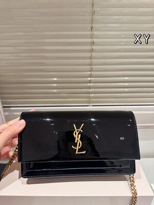 Saint Laurent Kate Chain Bag view 7