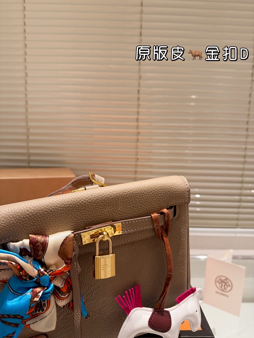 Hermes Constance Shoulder Bag view